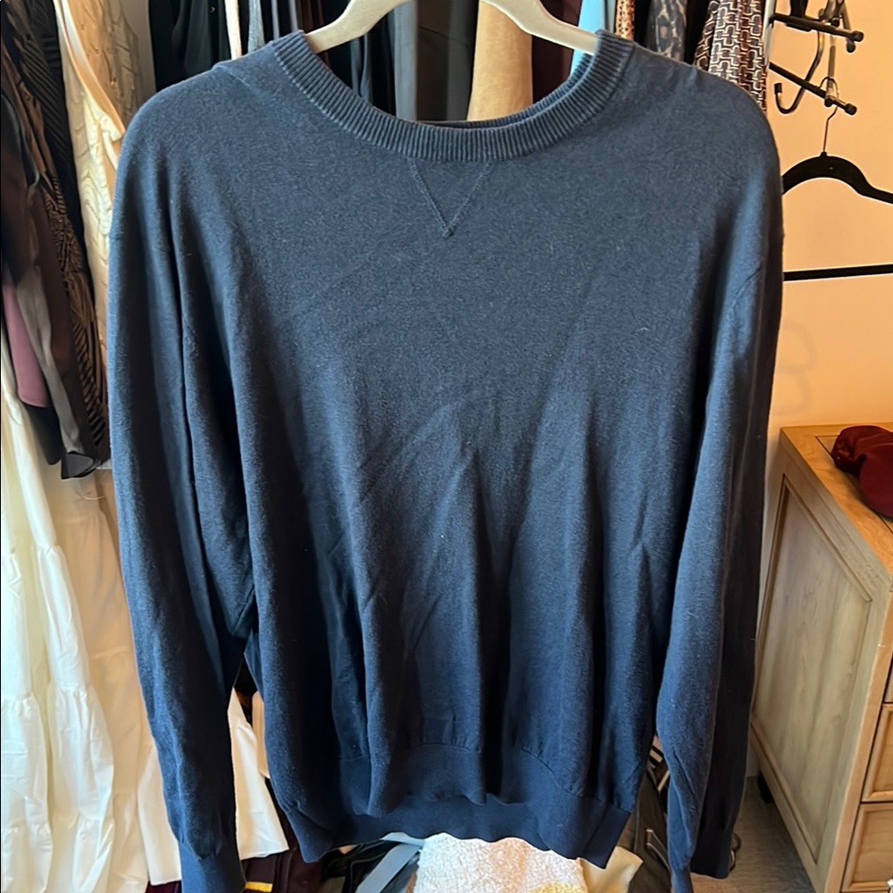 Orvis Blue Crewneck Sweater Lightweight Knit